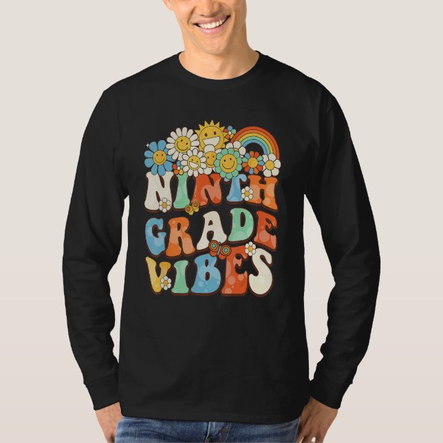 Groovy Ninth Grade Vibes Retro Teacher First Day O T Shirt (Framsida)