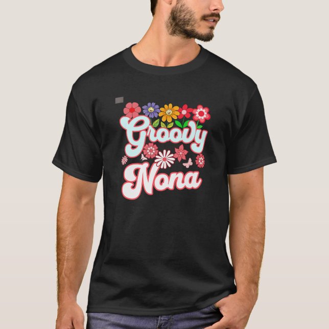 Groovy Nona Blommigt Hippie Retro Daisy Flower Mot T Shirt (Framsida)