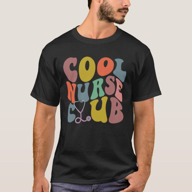 Groovy Nurse Cool Nurse Club School Nurse RN ICU E T Shirt (Framsida)