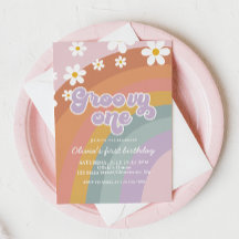 Groovy One Retro Rainbow 1:a födelsedagsinbjudan