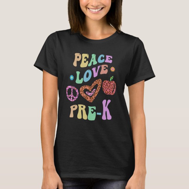 Groovy PEACE KÄRLEK PRE K Leopard Print PreK Teach T Shirt (Framsida)