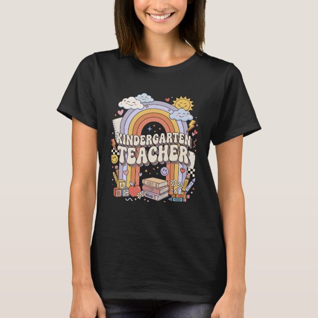 Groovy Rainbow Förskolelärare T-Shirt (Framsida)