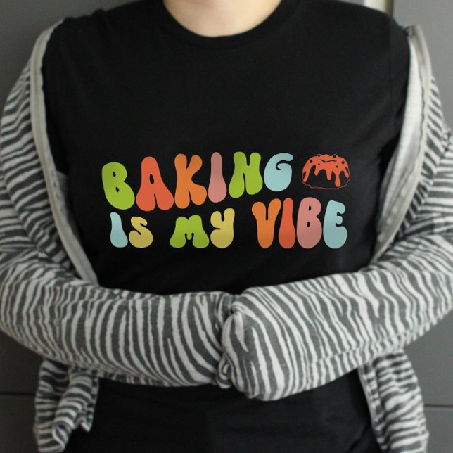 Groovy Retro Baking är min syndabock, Baker T Shirt (Skapare uppladdad)