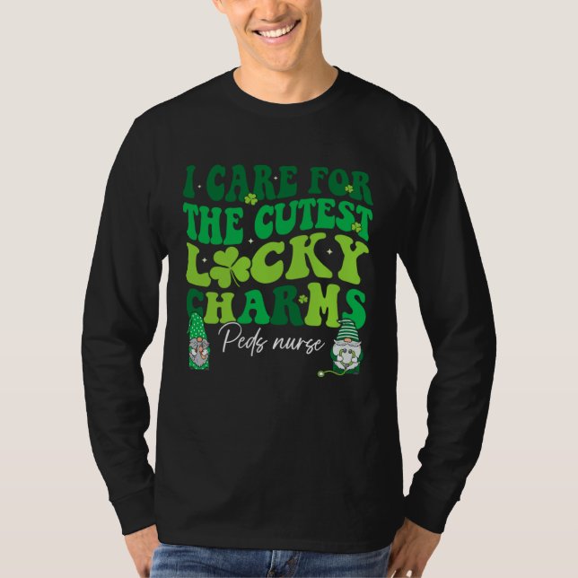 Groovy Retro Peds Nurse St Patrick s Day Pediatric T Shirt (Framsida)