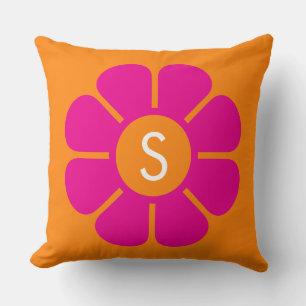 Groovy Rosa Daisy med Anpassningsbar Orange Monogr Kudde
