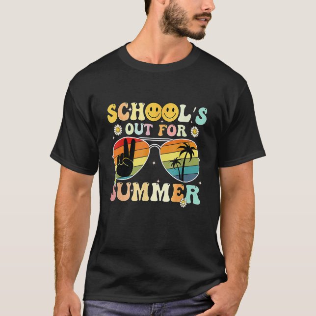 Groovy School's Out For Summer Graduation Teacher  T Shirt (Framsida)