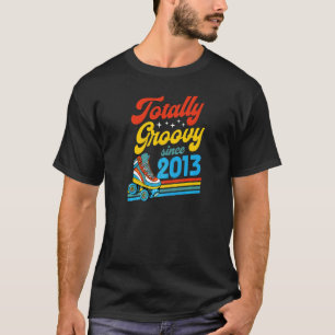 Groovy sedan 2013: Retro Roller Skate Birth T Shirt