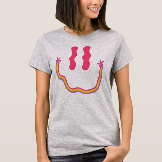 Groovy Smile T-shirt 🌈✨ (Framsida)