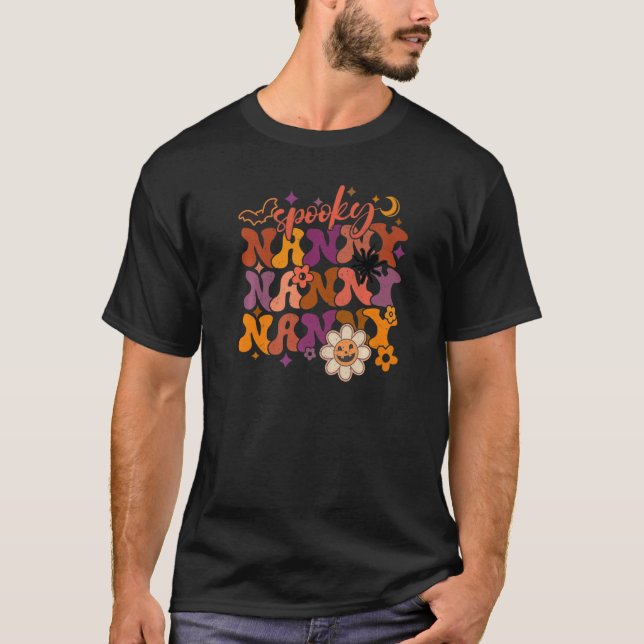 Groovy Spooky Nanny T Shirt (Framsida)