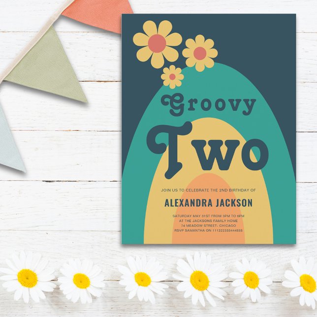 Groovy Two Retro Daisy 2:a födelsedagen Party Inbjudan Vykort (Groovy two retro daisy arch 2nd birthday party budget invitation postcard)