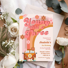 Groovy Young Vild och Tre Rosa Peach Van Daisy Inbjudningar