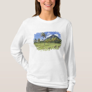 Gros Piton-vy längs den historiska leden i T-shirt