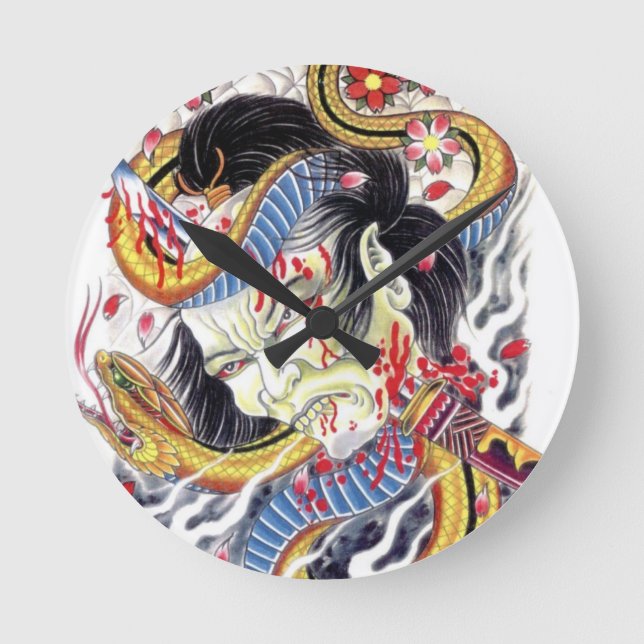 Grotesk & Orm Tatuering Design Rund Klocka (Framsida)