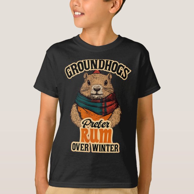 Groundhogs Prefer Rum Over Winter  T Shirt (Framsida)