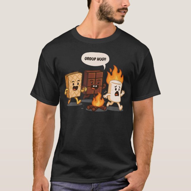 Group Hug Marshmallow Campfire Smores Camper Campi T Shirt (Framsida)