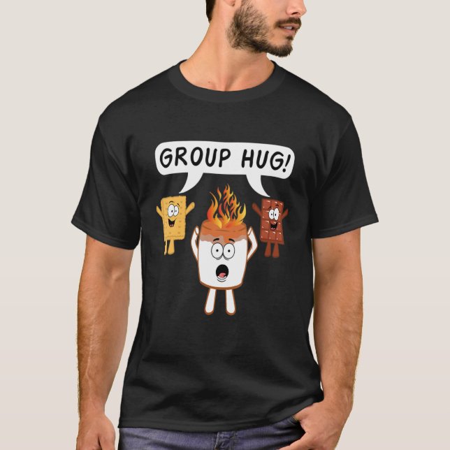 Group Hug Smores Chocolate Marshmallow Camping T Shirt (Framsida)