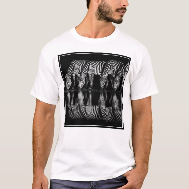 Group of Plains Zebra Drink Together at Night T Shirt (Framsida)