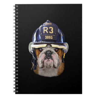Grumpy English Bulldog Wearing Firefighter Helmet Anteckningsbok
