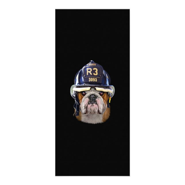 Grumpy English Bulldog Wearing Firefighter Helmet Reklamkort (Framsidan)