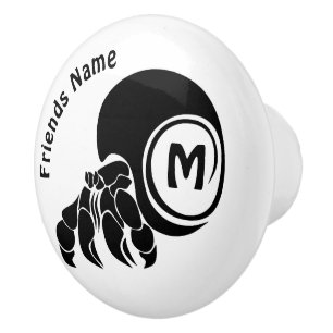 Grumpy Hermit Crab Silhouette Monogram Knopp