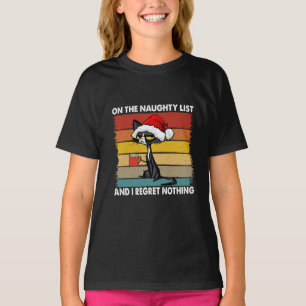 Grumpy Jul Cat på Naughty List T Shirt