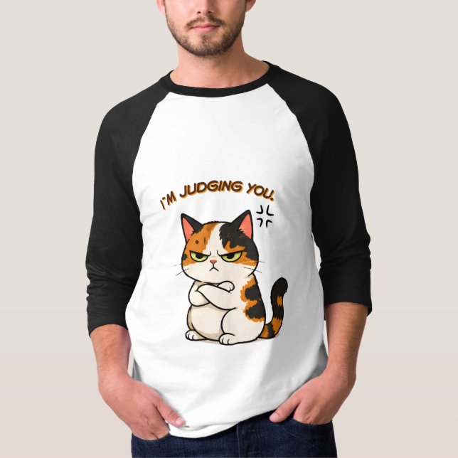 Grumpy Kalico Katt - jag dömer dig  T Shirt (Framsida)