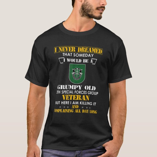 Grumpy Old 10th Speciell Forces Group Veteran Day  T Shirt (Framsida)
