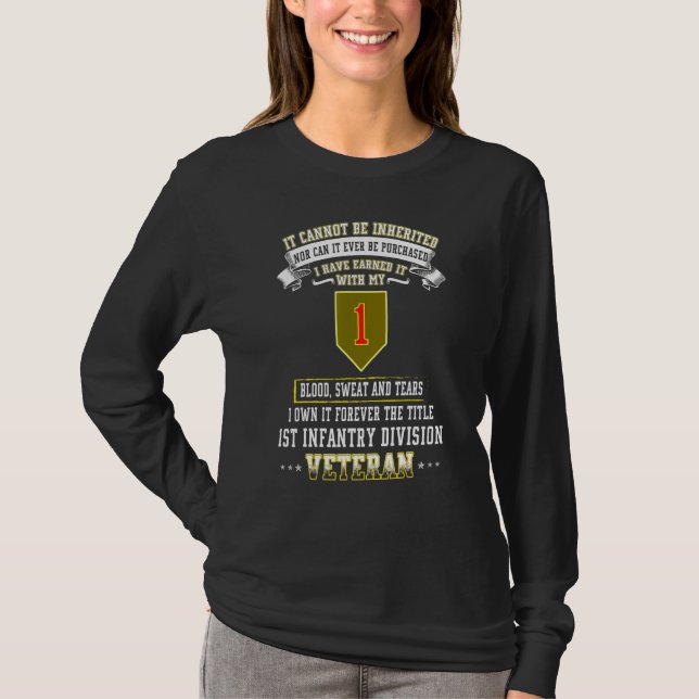 Grumpy Old 1st Infantry Division Veteran Day Milit T Shirt (Framsida)