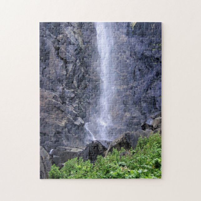 Grund i Bridalveil Falls, Yosemite, CA Pussel (Vertikal)