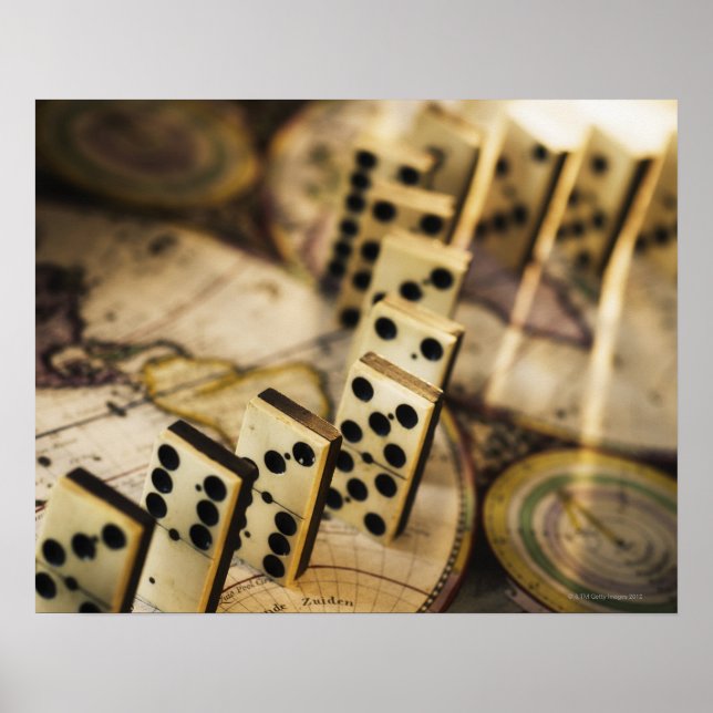 Grunden på den gamla världskartan 2 poster (Framsidan)