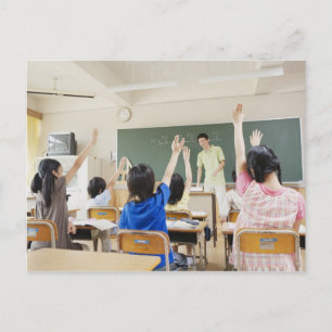 Grundskolastudenter på skolar 2 vykort