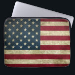 Grunge American Flagga Laptop Fodral<br><div class="desc">Grunge American Flagga design. Perfektens gåva till hem,  kontor eller dekoration.</div>