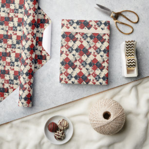 Grunge Harlequin Diamond Mönster Red and Navy Presentpapper