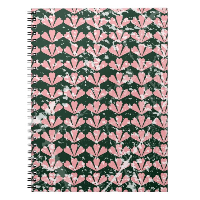 Grunge hjärtan och blommor mönster. anteckningsbok (Framsidan)