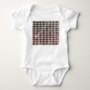 Grunge hjärtan och blommor mönster. t shirt