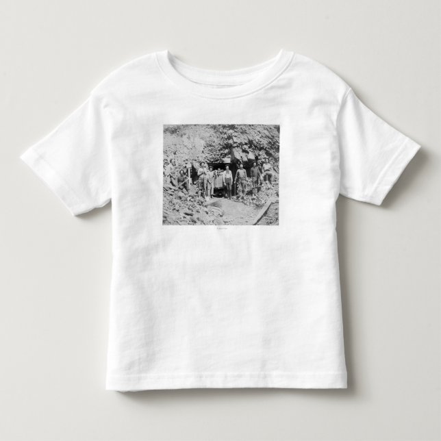 Grupp av manar, förutom som ett min fotograferar tee (Framsida)