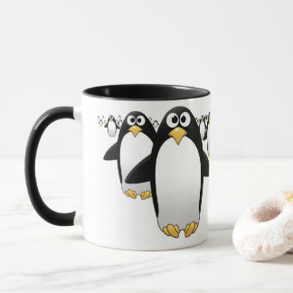 Grupp av Penquins på en kaffemugg