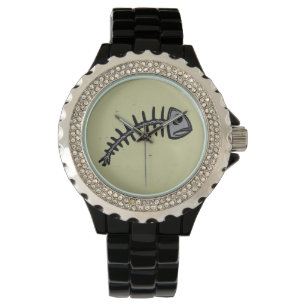 grym fiskbenstid armbandsur