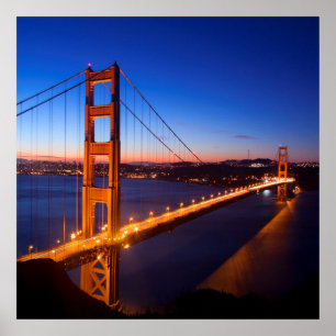 Gryning över San Francisco och den guld- grindbro Poster