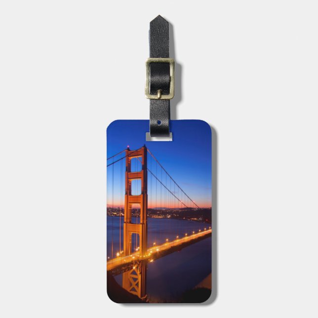 Gryning över San Francisco och den guld- grindbron Bagagebricka (Vertikal Framsida)