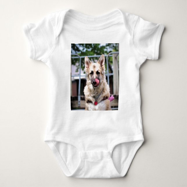 GSD T SHIRT (Framsida)
