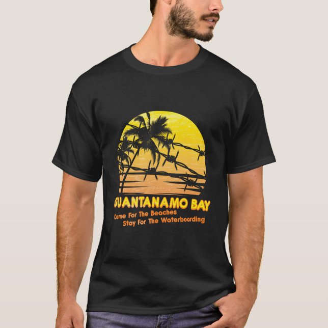 Guantanamo Bay T Shirt (Framsida)