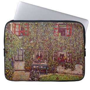 Guardaboschi-huset av Gustav Klimt, Vintage Art Laptop Sleeve
