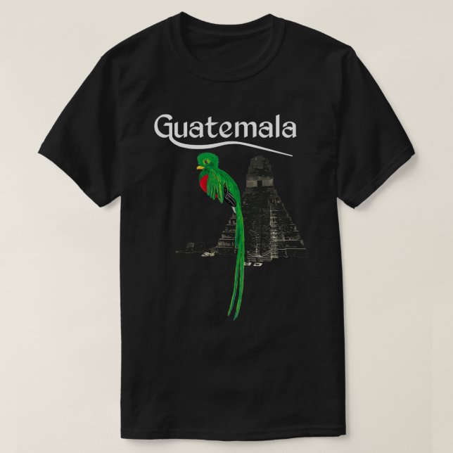 Guatemala Chapin Antigua Quetzal Tikal Peten Maya  T Shirt (Design framsida)