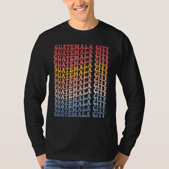 Guatemala City City Groovy Retro T Shirt (Framsida)