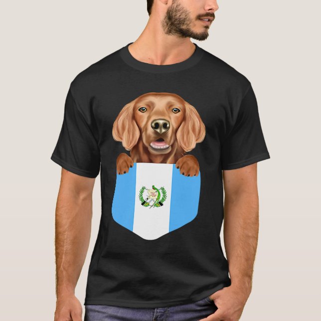Guatemala Flag Irish Setter Dog In Pocket T Shirt (Framsida)