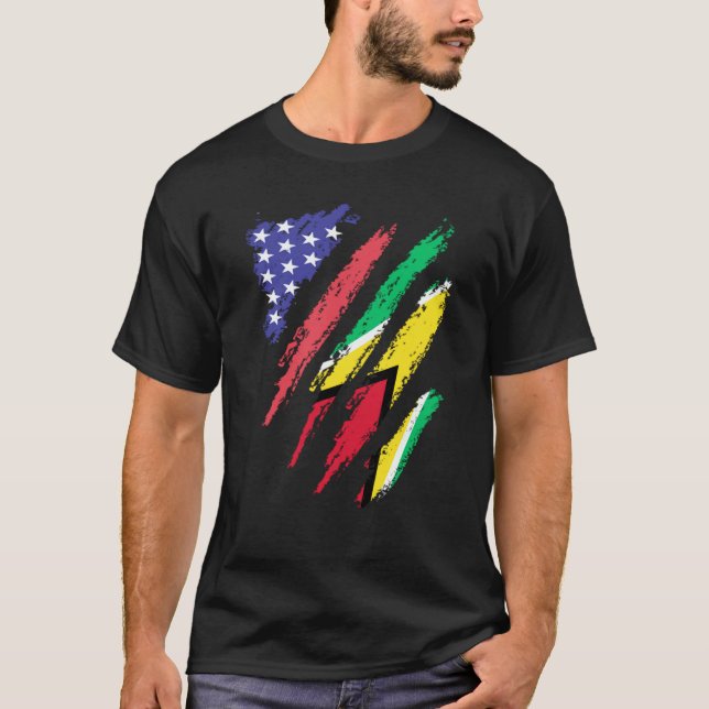Guayanese American Patriot Grown Heart Flag Stripe T Shirt (Framsida)