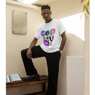 Gud Har Me Retro Christian Faith T Shirt