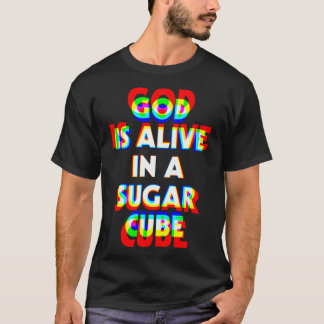 Gud lever i en Toppen med hög stoner T Shirt