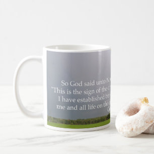 Gud löfte i regnbågekaffemuggen kaffemugg